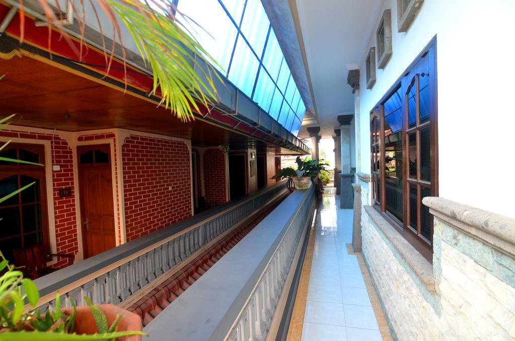 Lori Beach Inn Σεμινιάκ Εξωτερικό φωτογραφία