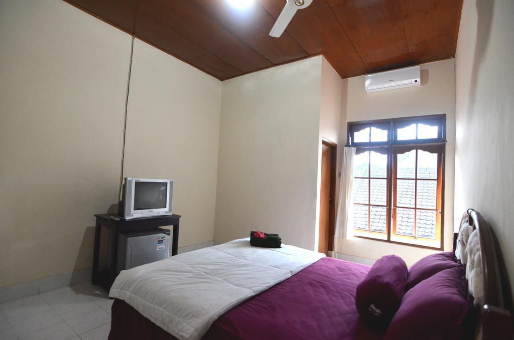 Lori Beach Inn Σεμινιάκ Εξωτερικό φωτογραφία